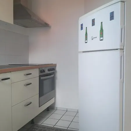 Ueber Den Daechern Von