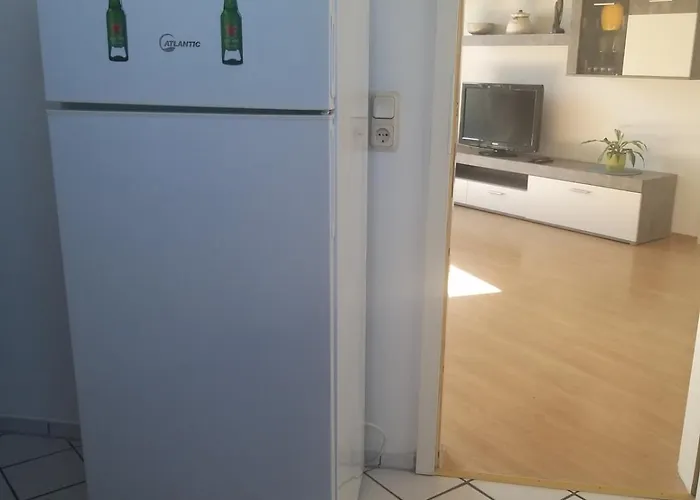 Ueber Den Daechern Von 公寓 *